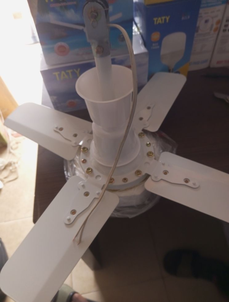 short blade ceiling fan